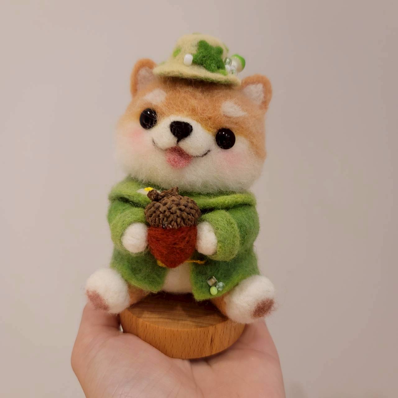 幸運橡果柴柴羊毛氈