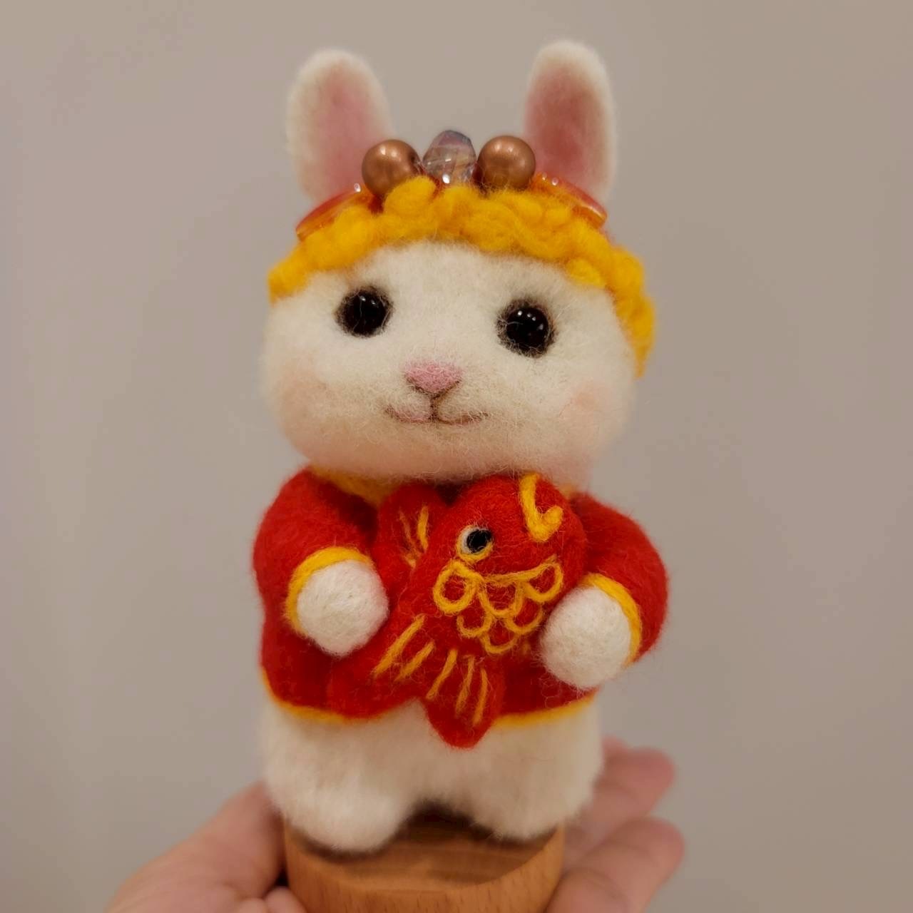 年年有餘兔兔羊毛氈